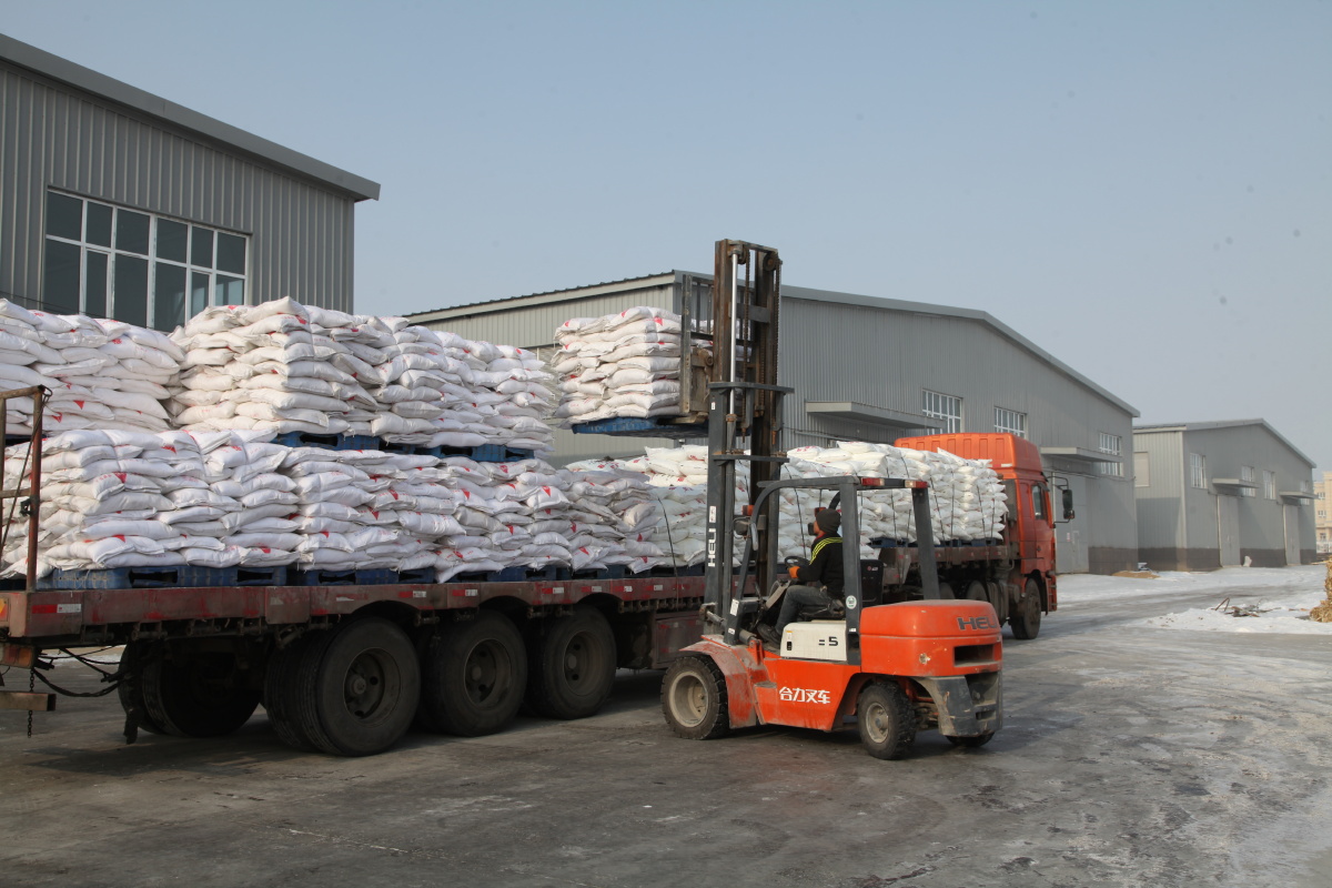 并明确铁路部门要严格执行农用化肥优惠运价