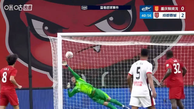 川渝德比两记世界波引爆中超，云南玉昆4-0山东