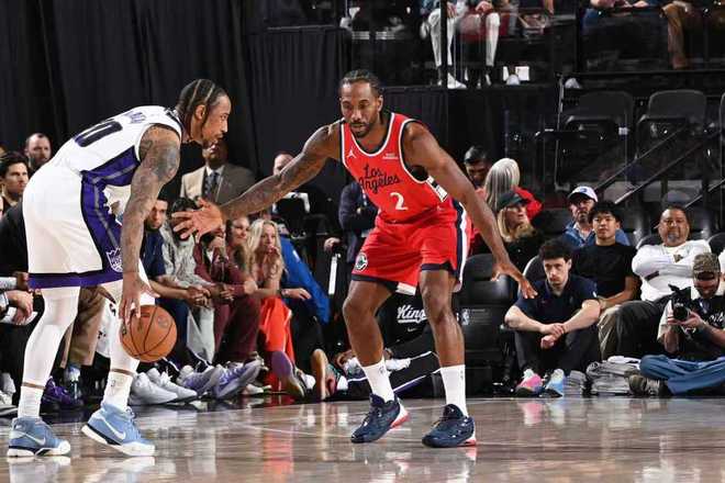 莱昂纳德伤退快船爆冷负国王 威少三双创生涯纪