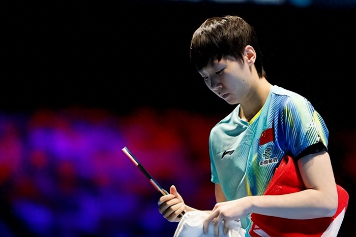 王曼昱澳门世界杯决赛不敌孙颖莎 技术与体能双